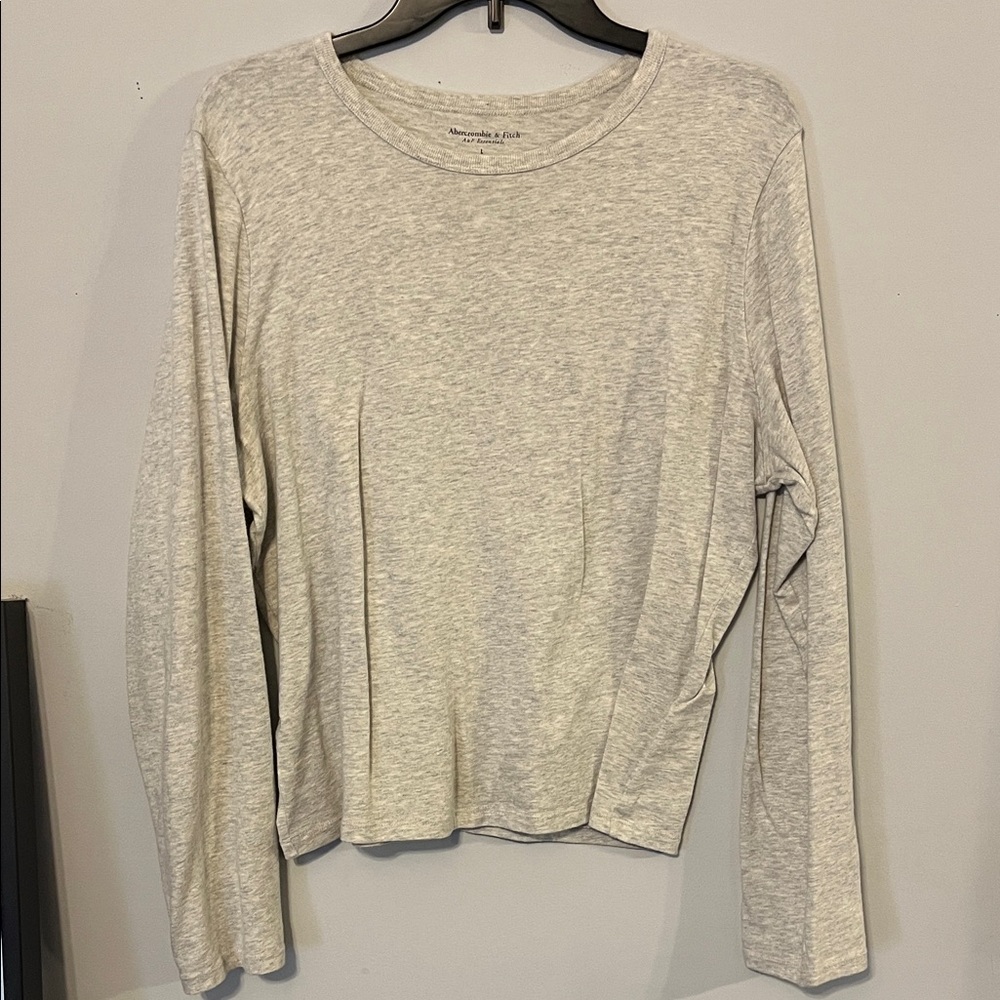 Abercrombie & Fitch Light Gray Crewneck